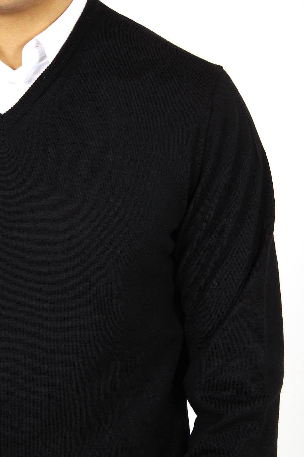 Armani Collezioni mens sweater V neck PCM19M PC01M 999