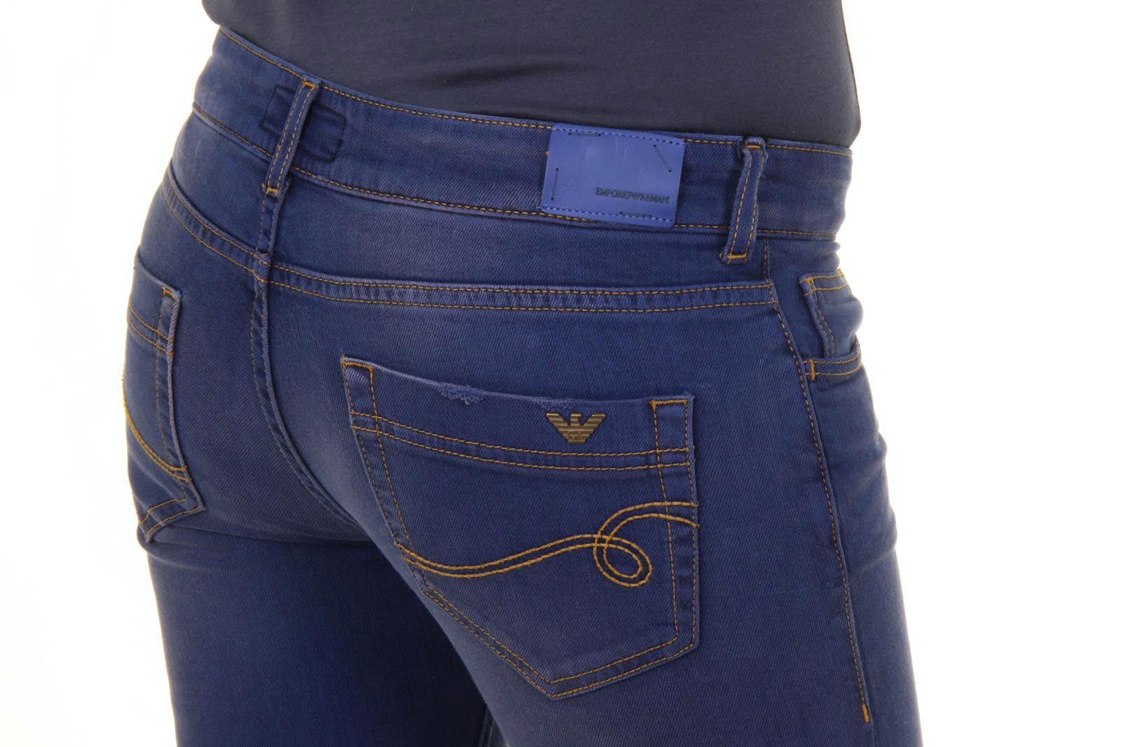 Emporio Armani ladies jeans AGJ01 BD R5