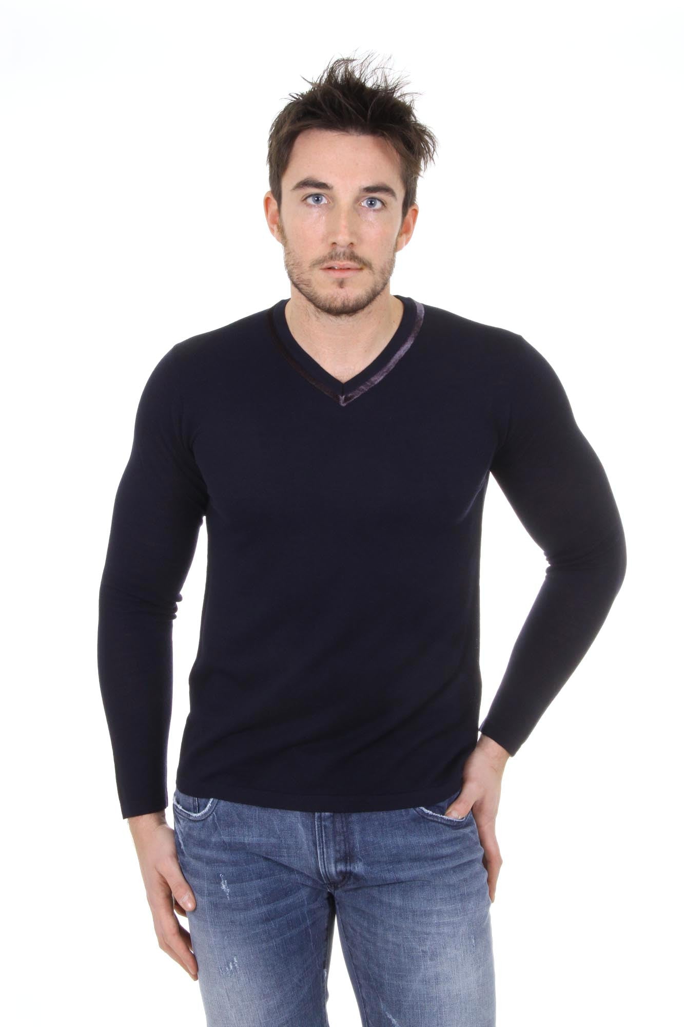 Giorgio Armani mens sweater V neck SSM20M SS29M 924