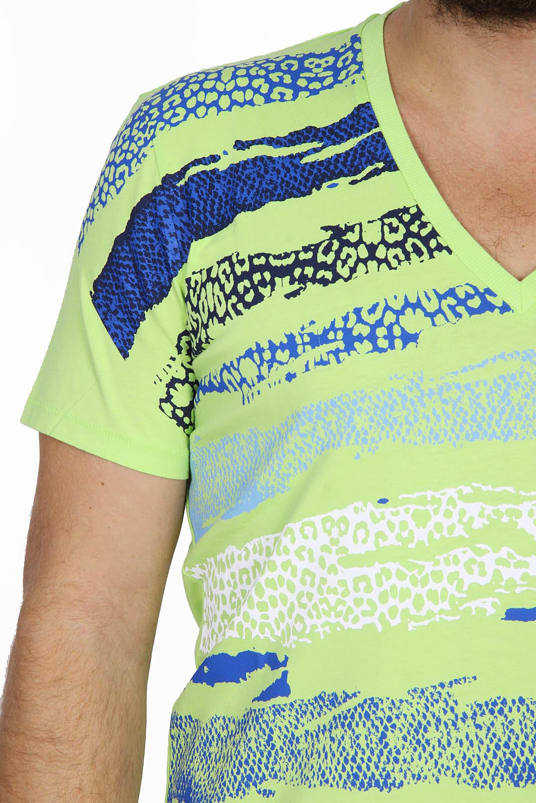 Just Cavalli mens t-shirt V neck S03GC0167 N20483 913